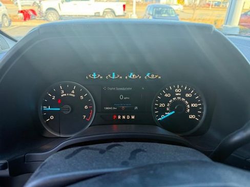 Used 2018 Ford F150 XLT w/ Equipment Group 302A Luxury image 5