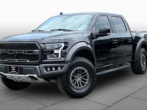 Used 2020 Ford F150 Raptor w/ Equipment Group 802A Luxury AWD/4WD image 38