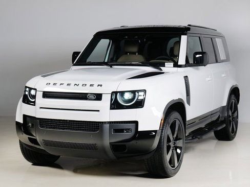 New 2026 Land Rover Defender 110 X-Dynamic SE image 1