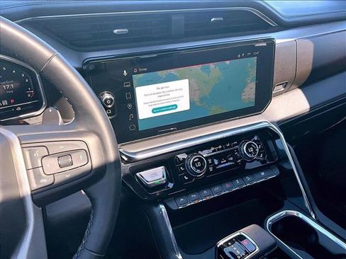 Used 2023 GMC Sierra 1500 Denali w/ Denali Reserve Package image 8