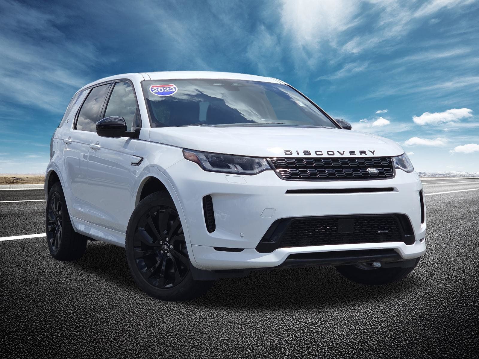 Used 2023 Land Rover Discovery Sport SE R-Dynamic AWD/4WD image 2