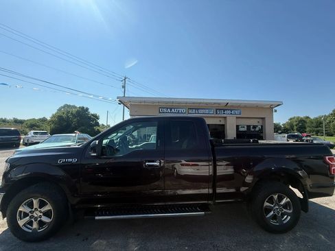 Used 2018 Ford F150 XLT w/ Equipment Group 301A Mid AWD/4WD image 3