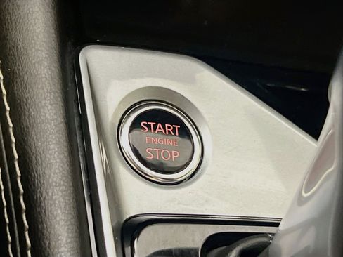 Used 2023 Nissan Altima 2.5 SV FWD image 23