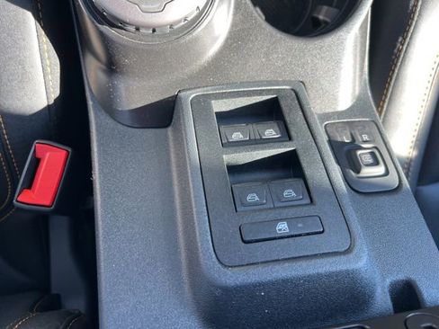 Used 2023 Ford Bronco Badlands w/ Sasquatch Package image 22