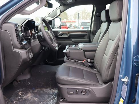 New 2026 Chevrolet Silverado 3500 LT w/ Trail Boss Package image 5