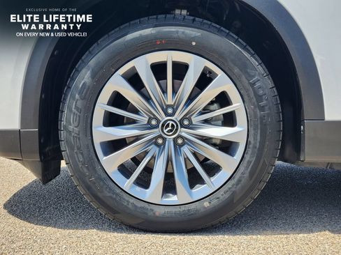 Used 2024 MAZDA CX-90 3.3 Turbo w/ Preferred Plus AWD/4WD image 8