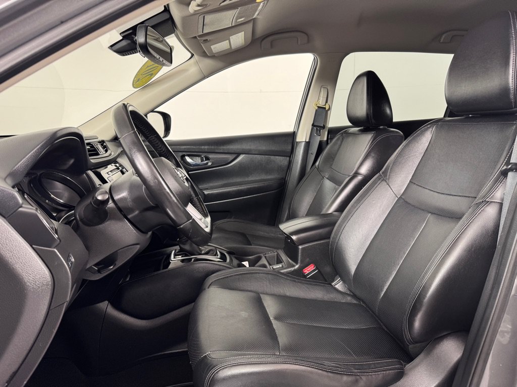 Used 2018 Nissan Rogue SL AWD/4WD image 12
