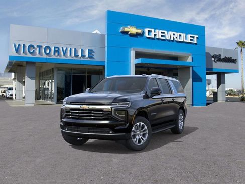 New 2026 Chevrolet Suburban LT image 8