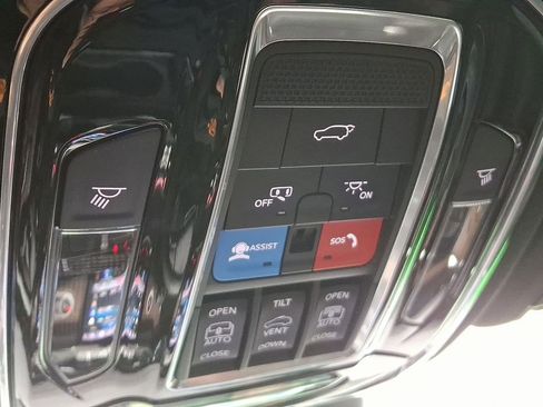 Used 2024 Jeep Grand Cherokee L Summit w/ Advanced Protech Group IV image 29