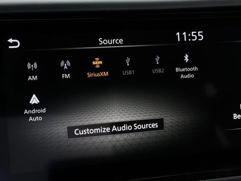 Used 2025 Nissan Frontier SV image 27