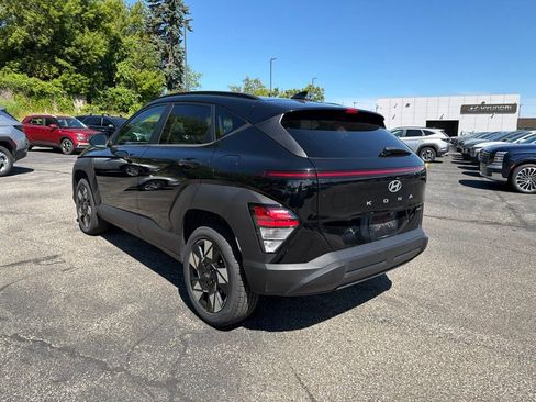 Certified 2024 Hyundai Kona SEL w/ Convenience Package AWD/4WD image 5
