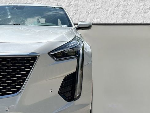 Used 2019 Cadillac CT6 Luxury w/ Driver Awareness Package AWD/4WD image 9