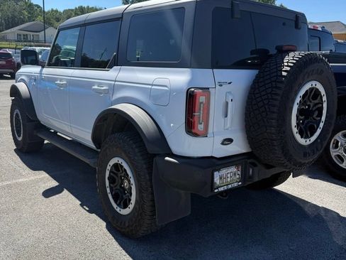 Used 2024 Ford Bronco Outer Banks w/ Sasquatch Package AWD/4WD image 2