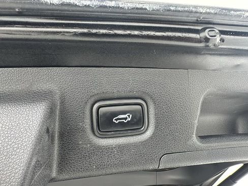 Used 2023 Hyundai Santa Fe SEL image 16