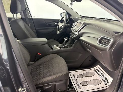 Used 2023 Chevrolet Equinox LT AWD/4WD image 25