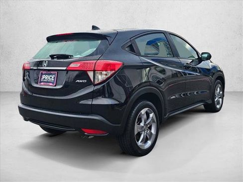 Used 2021 Honda HR-V LX image 5