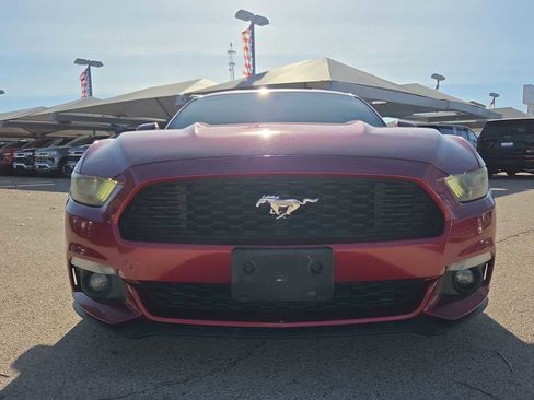 Used 2015 Ford Mustang Premium image 4