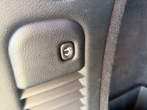 Used 2024 Dodge Durango GT image 29