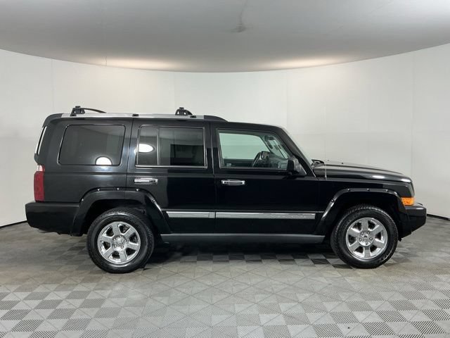 Used 2007 Jeep Commander Limited AWD/4WD image 4