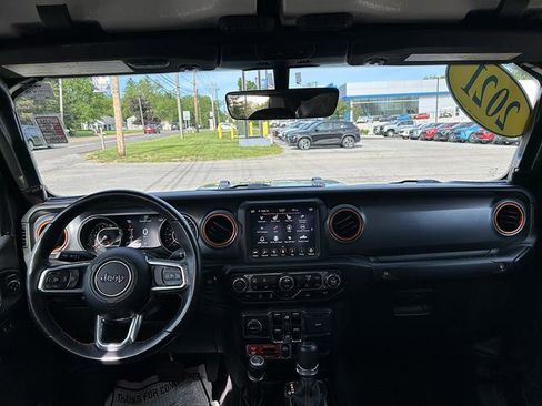 Used 2021 Jeep Gladiator Mojave AWD/4WD image 35