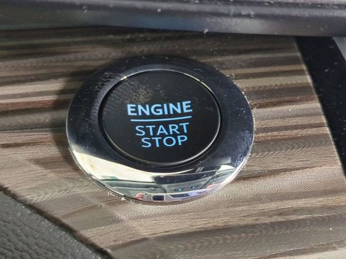 Used 2024 Ford Explorer Limited image 38