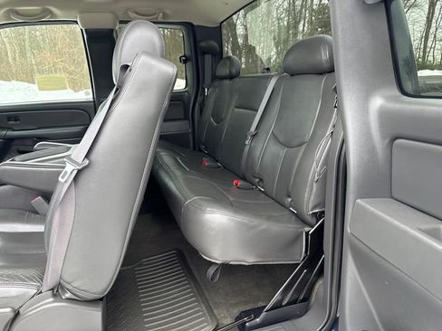 Used 2006 Chevrolet Silverado 1500 LT w/ Onstar Plus Package image 15