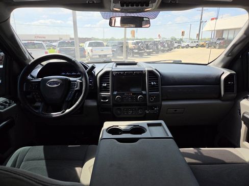 Used 2019 Ford F350 XL w/ STX Appearance Package RWD image 31