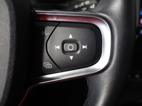 Used 2023 Volvo XC40 B5 Plus w/ Protection Package Premier AWD/4WD image 43