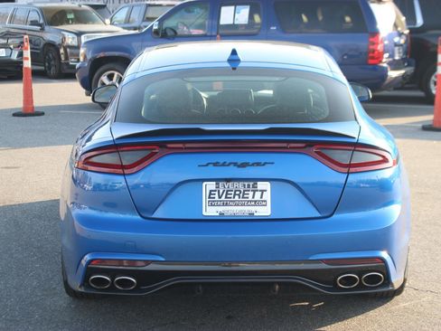 Used 2018 Kia Stinger Premium AWD/4WD image 6