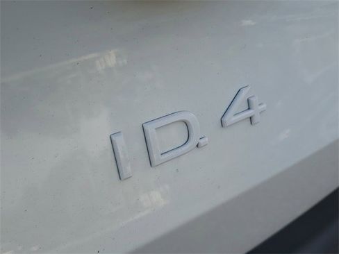 New 2025 Volkswagen ID.4 Pro image 6