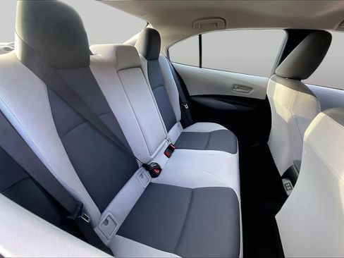 Used 2023 Toyota Corolla LE FWD image 19
