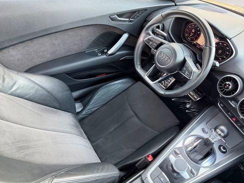 Used 2018 Audi TT 2.0T w/ Technology Package image 15