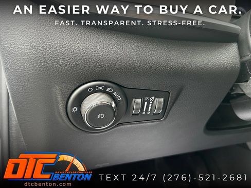 Used 2025 Jeep Compass Limited w/ Elite Group AWD/4WD image 13
