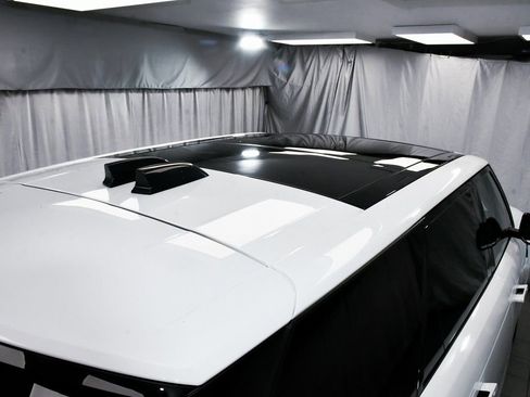 Used 2024 Land Rover Range Rover Sport Dynamic SE image 93