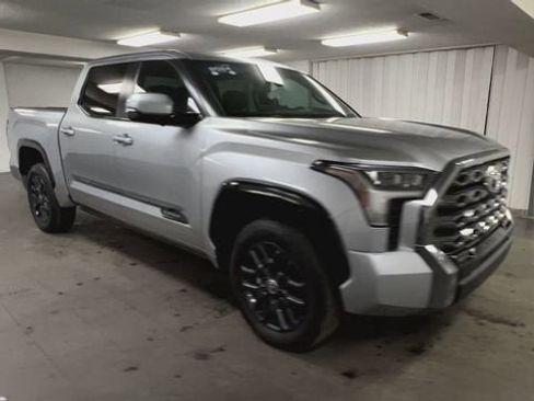 Used 2024 Toyota Tundra Platinum AWD/4WD image 2