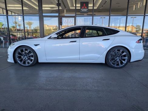 Used 2021 Tesla Model S Plaid image 2