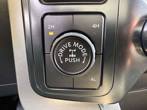 Used 2025 Ford F150 XLT w/ Equipment Group 301A Standard AWD/4WD image 23