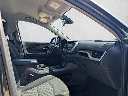 Certified 2020 GMC Terrain SLE w/ Driver Convenience Package FWD image 15