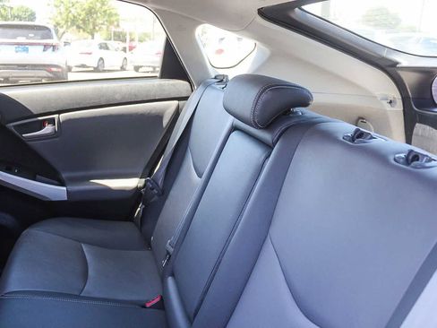 Used 2015 Toyota Prius Four image 24