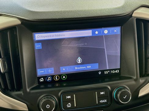 Used 2020 GMC Terrain SLT w/ Preferred Package AWD/4WD image 2