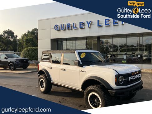 Used 2022 Ford Bronco 4-Door w/ Sasquatch Package AWD/4WD image 1
