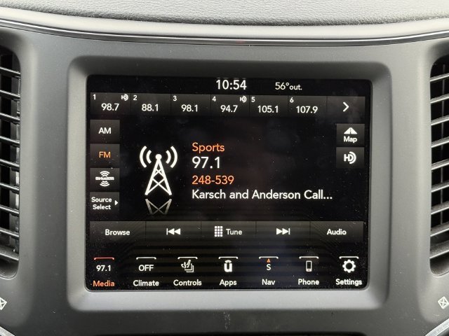 Certified 2023 Jeep Cherokee Altitude Lux AWD/4WD image 11