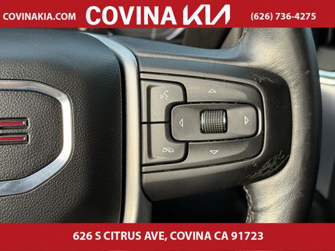 Used 2023 GMC Sierra 2500 SLT w/ SLT Premium Package image 18