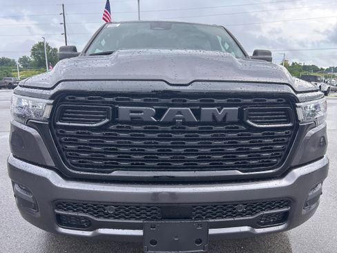 New 2026 RAM 1500 Express AWD/4WD image 8