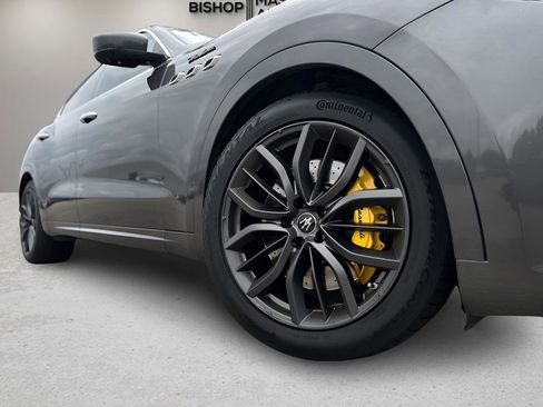 Used 2022 Maserati Levante Modena AWD/4WD image 25