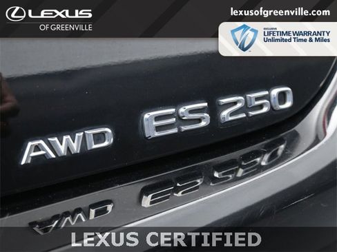 Certified 2021 Lexus ES 250 w/ Premium Package image 10