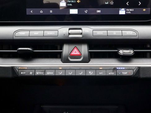 Used 2025 Kia K4 FWD image 11