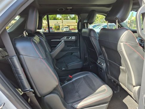 Used 2025 Ford Explorer ST AWD/4WD image 20