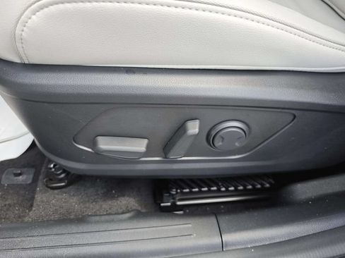 New 2026 Hyundai Tucson Limited FWD image 29