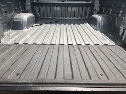 Used 2024 Chevrolet Silverado 1500 Custom RWD image 24
